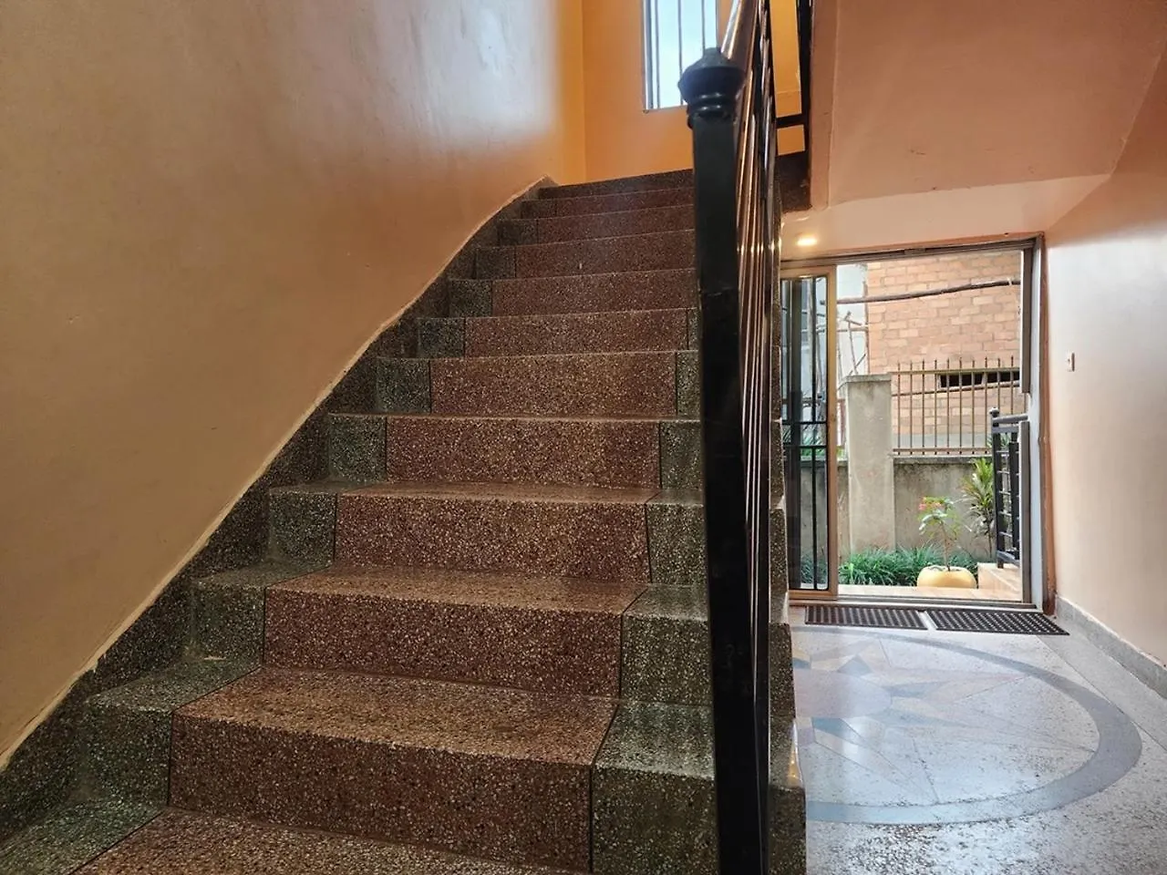 Del Cielo Serviced Apartments Entebbe
